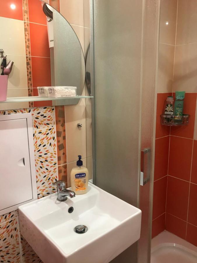 Apartment "A&V-Surganova" Minsk Luaran gambar
